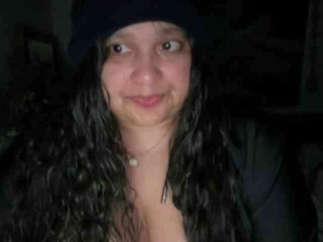 DUMBHOEMELANIE DUMBHOEMELANIE