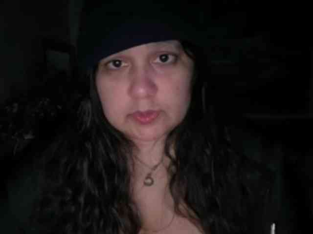 DUMBHOEMELANIE DUMBHOEMELANIE