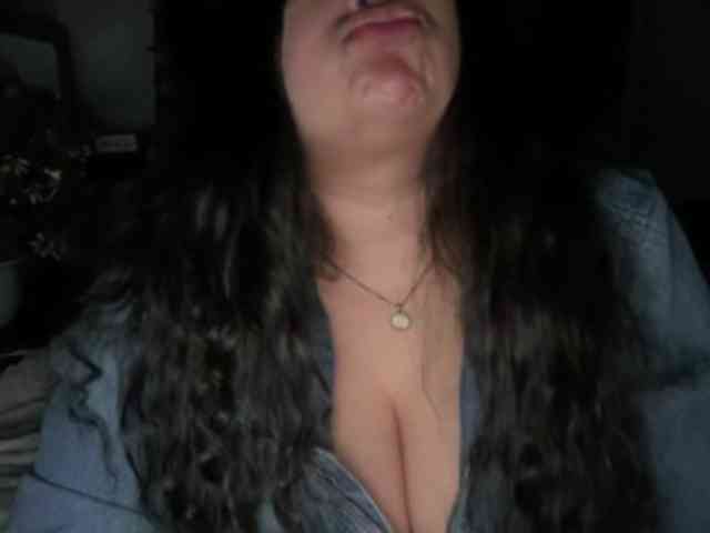 DUMBHOEMELANIE DUMBHOEMELANIE