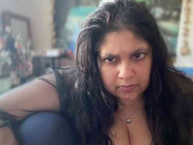 DUMBHOEMELANIE webcam