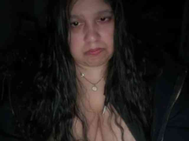 DUMBHOEMELANIE DUMBHOEMELANIE