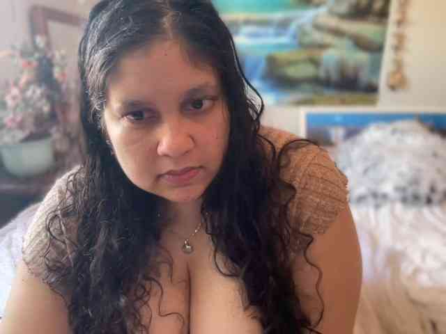 DUMBHOEMELANIE webcam