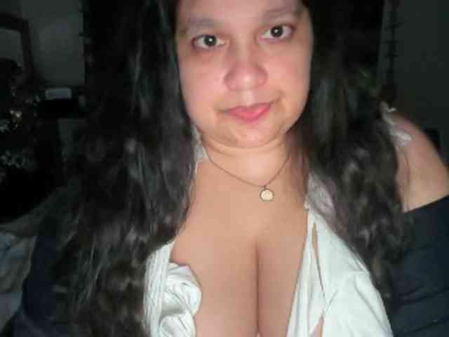 DUMBHOEMELANIE DUMBHOEMELANIE