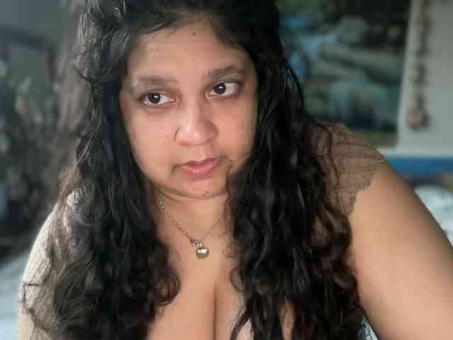 DUMBHOEMELANIE webcam