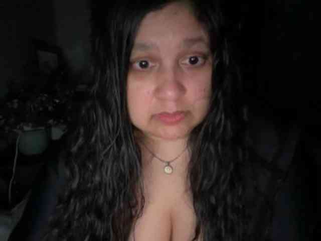 DUMBHOEMELANIE DUMBHOEMELANIE