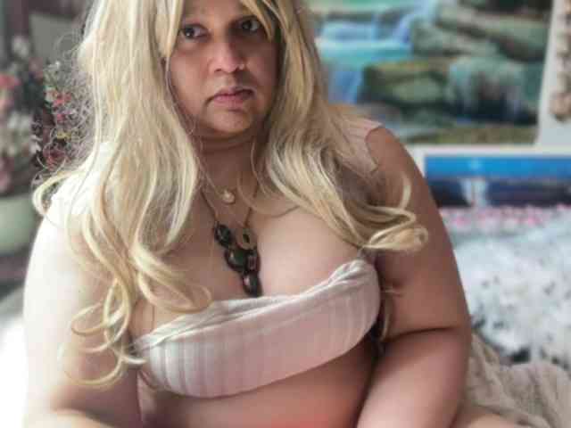 DUMBHOEMELANIE webcam