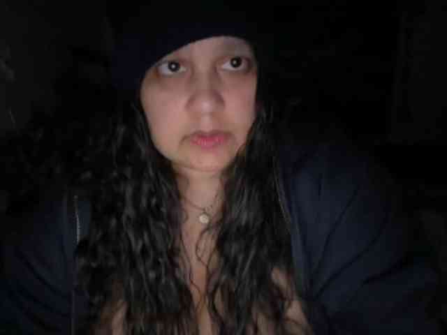 DUMBHOEMELANIE DUMBHOEMELANIE