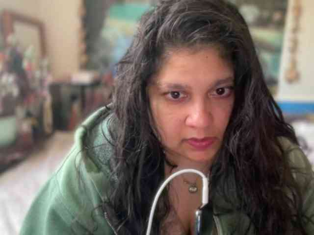 DUMBHOEMELANIE webcam