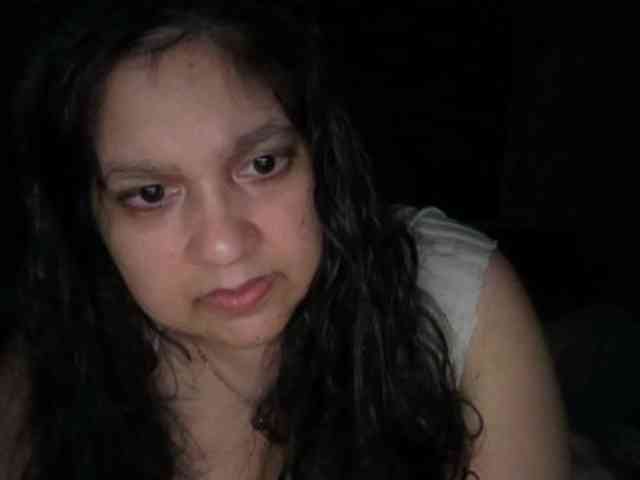 DUMBHOEMELANIE's webcam live show