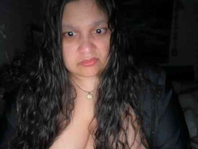 DUMBHOEMELANIE DUMBHOEMELANIE