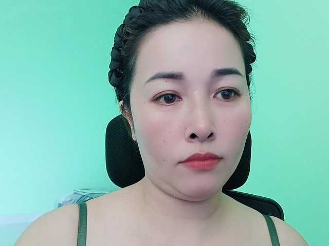 Benahot69 Live Cam on BongaCams and RICams