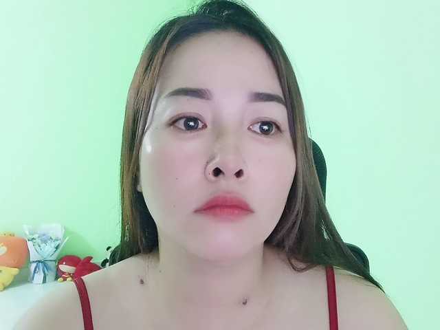 Benahot69's BongaCams show and profile