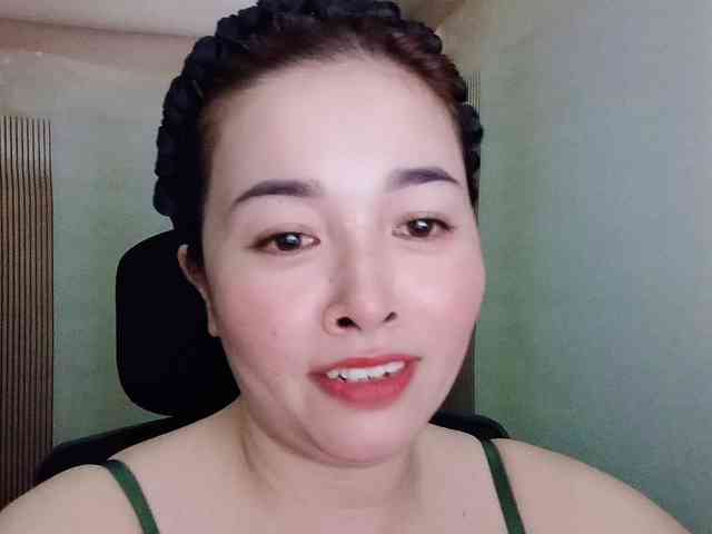 Benahot69 webcam