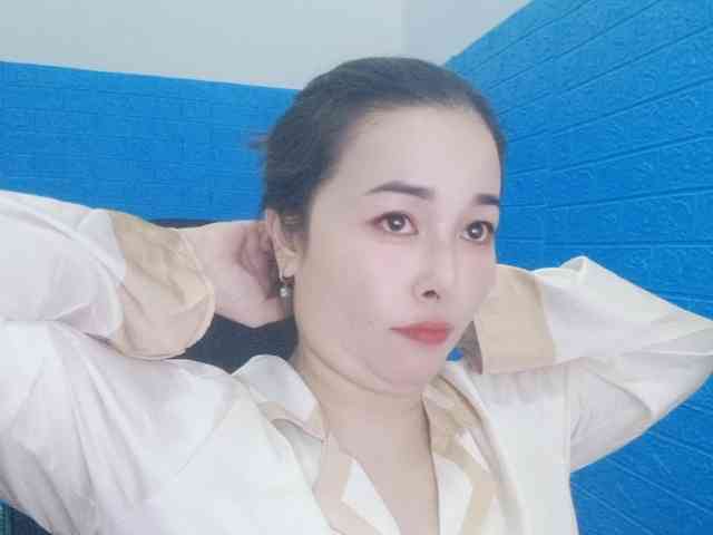 Benahot69 webcam