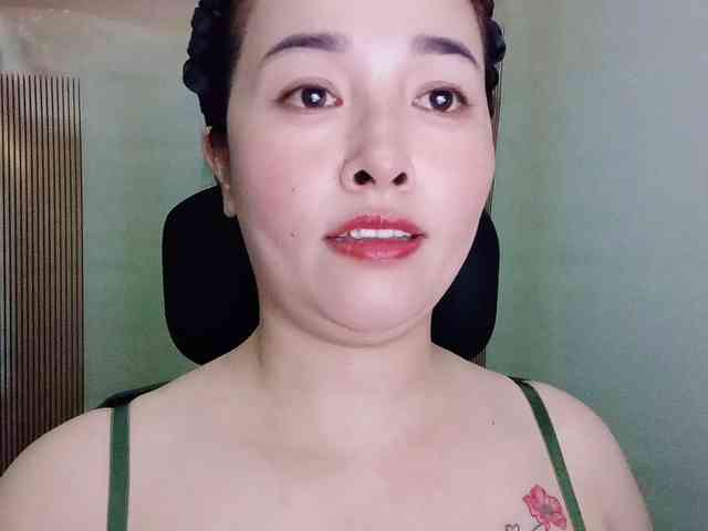 Benahot69 webcam