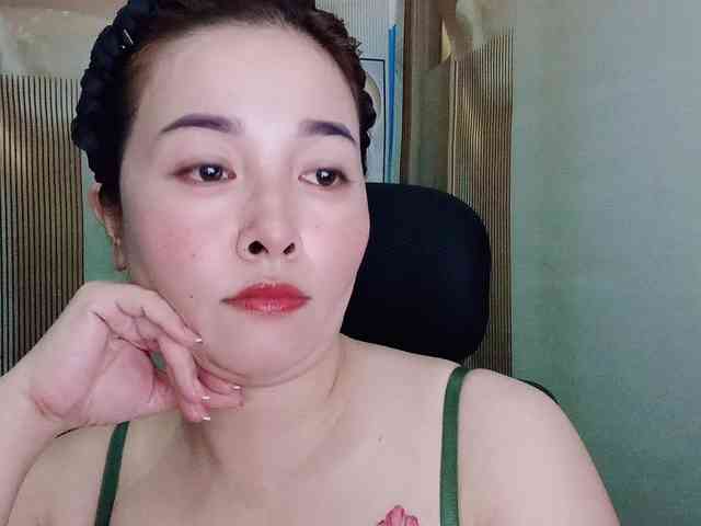 Benahot69 webcam