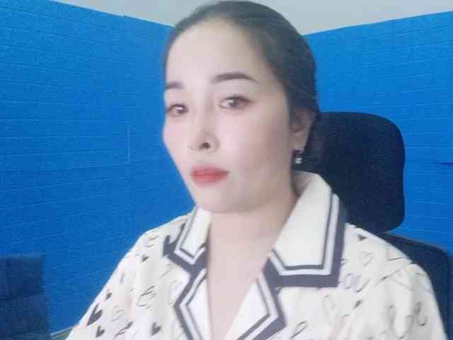 Benahot69 webcam