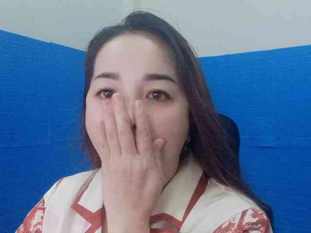 Benahot69 webcam