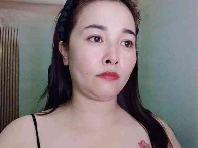 Benahot69 webcam