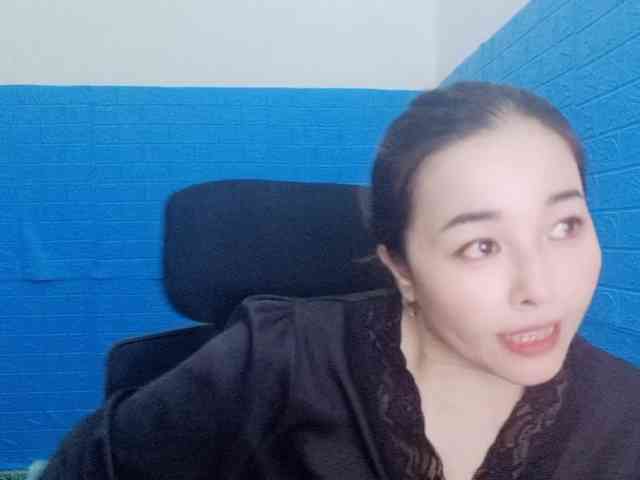 Benahot69 webcam