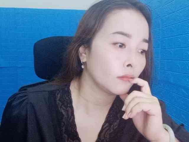 Benahot69 webcam
