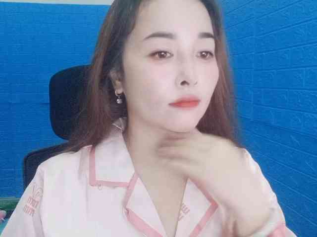 Benahot69 webcam