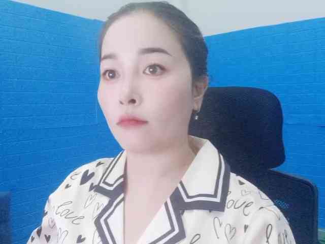 Benahot69 webcam