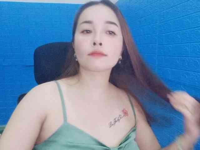 Benahot69 webcam