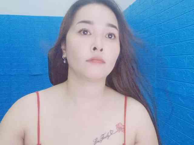 Benahot69 webcam
