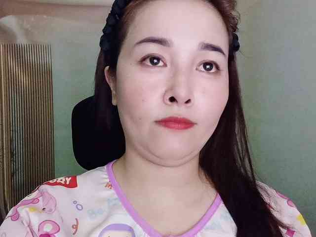 Benahot69 webcam