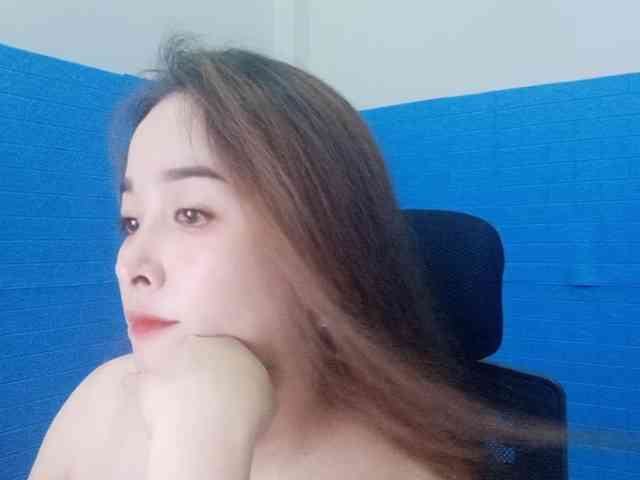 Benahot69 webcam