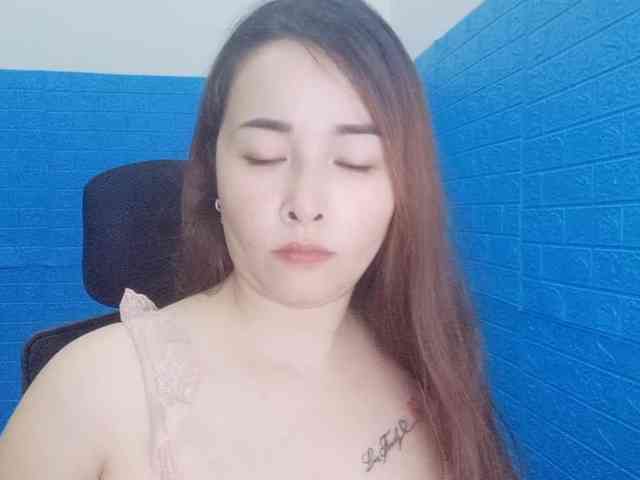 Benahot69 webcam