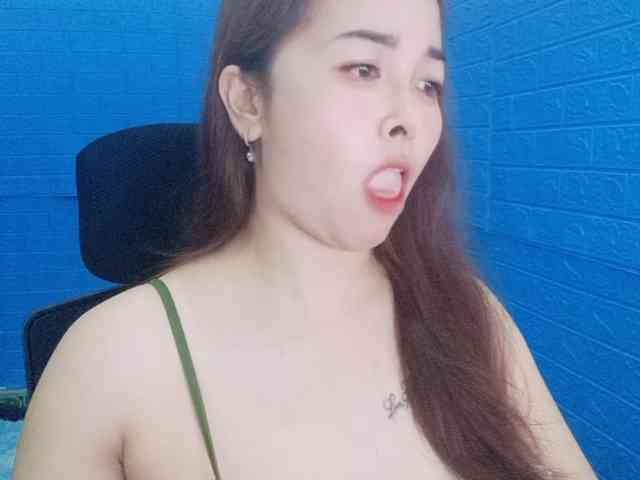 Benahot69 webcam