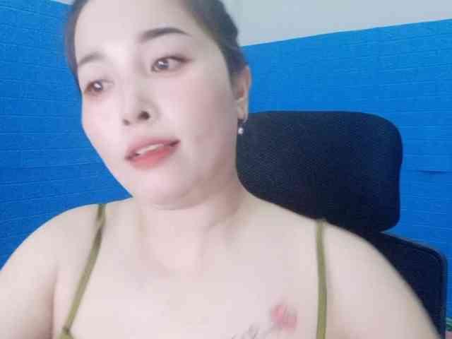 Benahot69 webcam