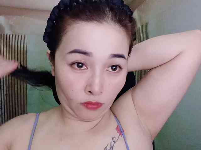 Benahot69 webcam