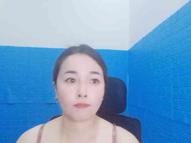 Benahot69 webcam