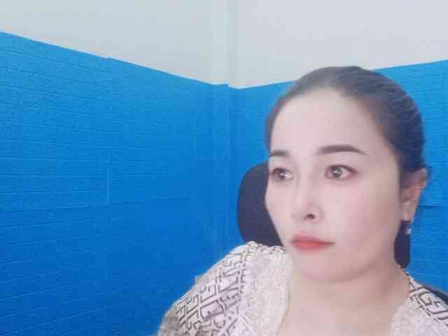 Benahot69 webcam