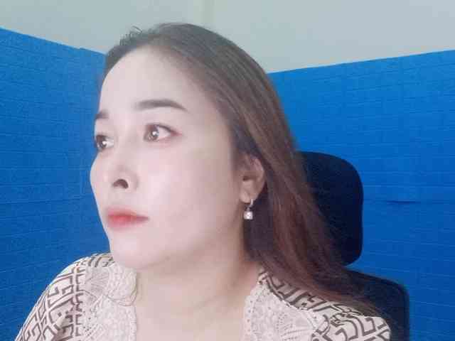 Benahot69 webcam