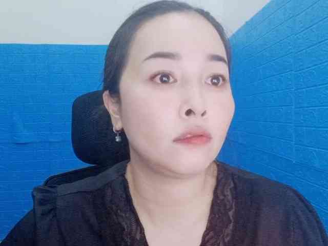 Benahot69 webcam