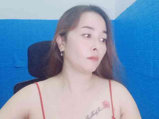 Benahot69 webcam