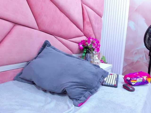 MarianaPrin's BongaCams show and profile