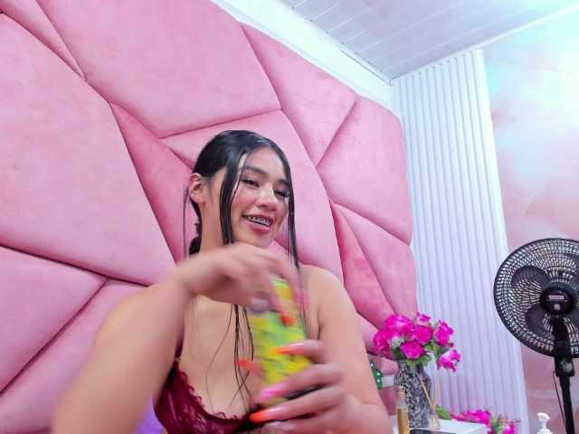 MarianaPrin's BongaCams show and profile