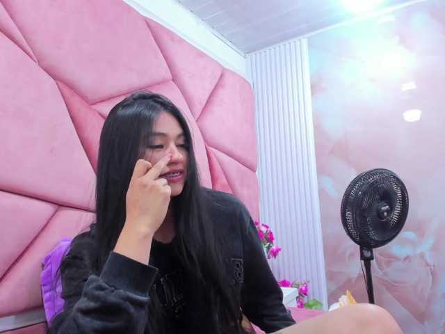 MarianaPrin's BongaCams show and profile