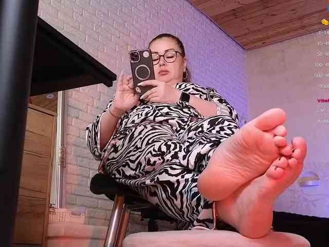 public webcam sex MissKassandra