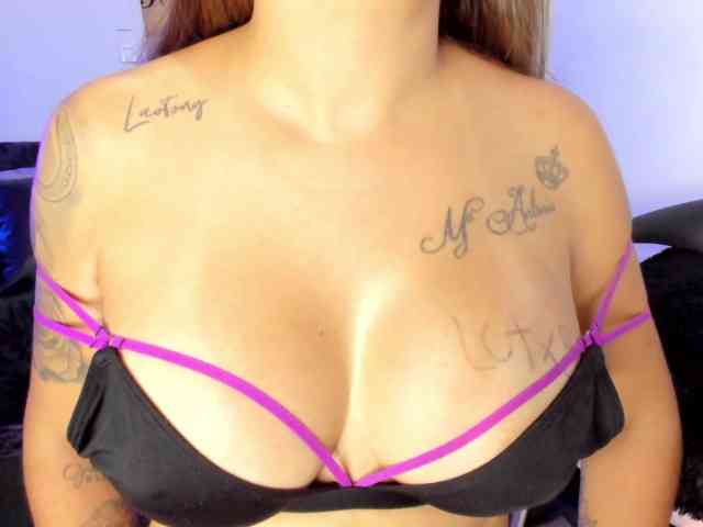 sofiasallie webcam