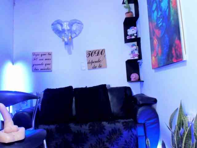 sofiasallie webcam