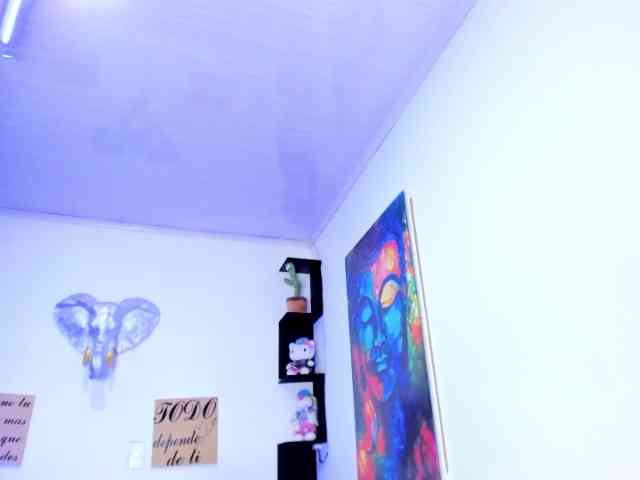 sofiasallie webcam