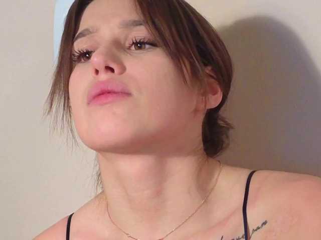 anochkafoxgirl-1's BongaCams show and profile