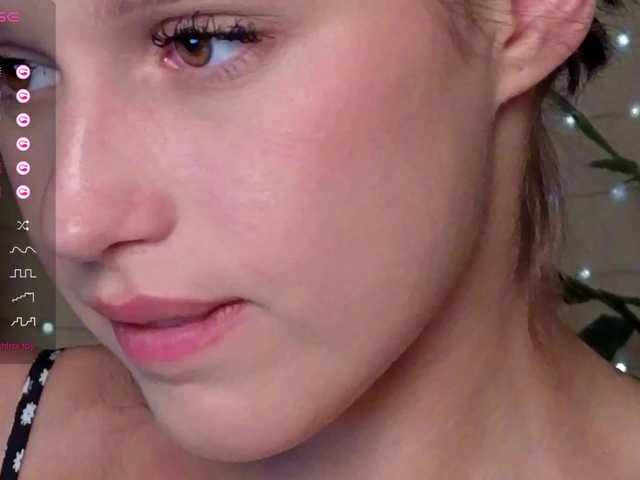  anochkafoxgirl-1 chat room