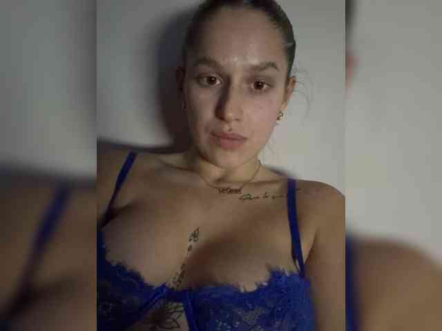 _Alyaaaaa_bc_ webcam